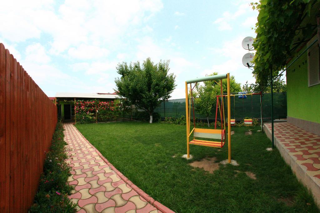 Casa Nelu Pescaru Hotell Mahmudia Exteriör bild