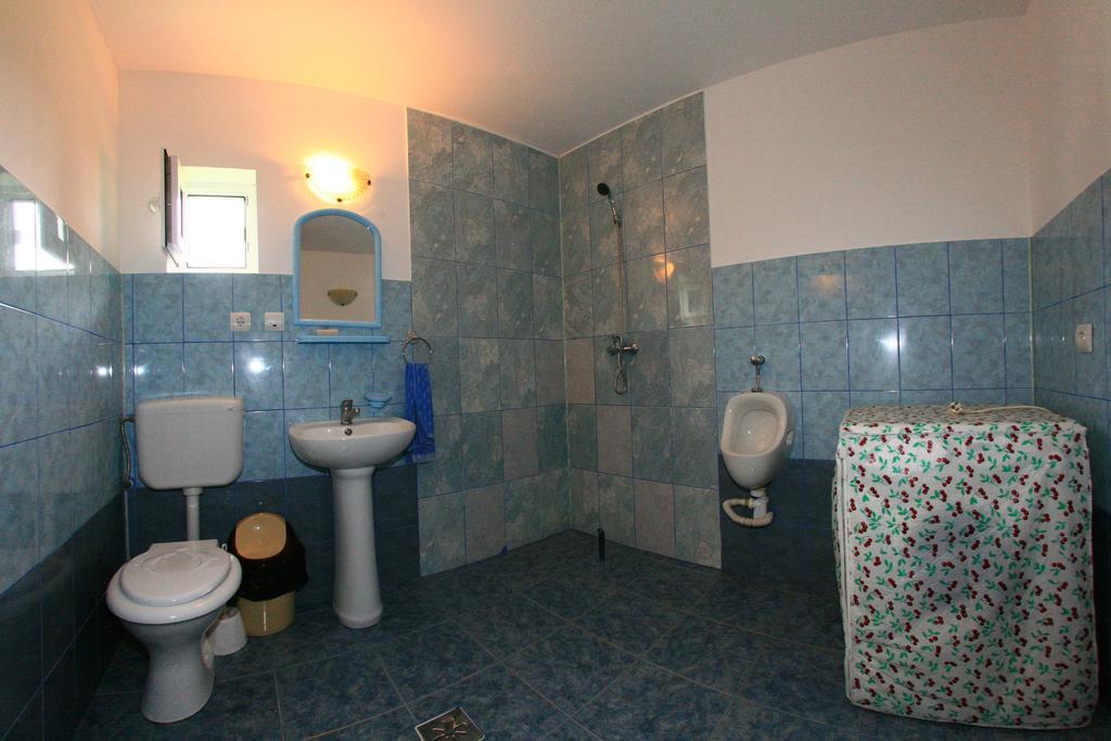 Casa Nelu Pescaru Hotell Mahmudia Exteriör bild