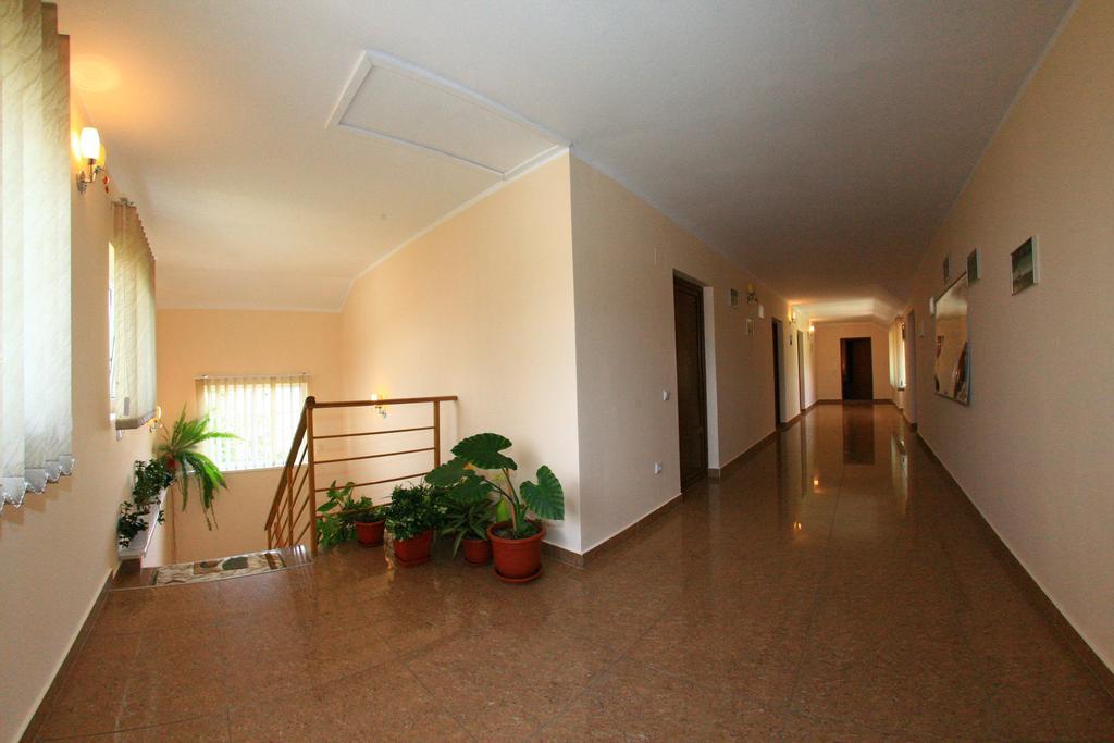 Casa Nelu Pescaru Hotell Mahmudia Exteriör bild