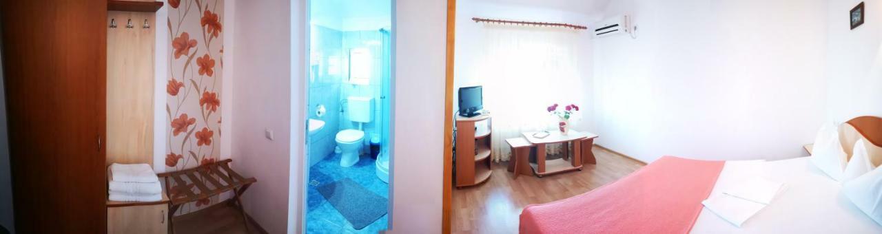 Casa Nelu Pescaru Hotell Mahmudia Exteriör bild