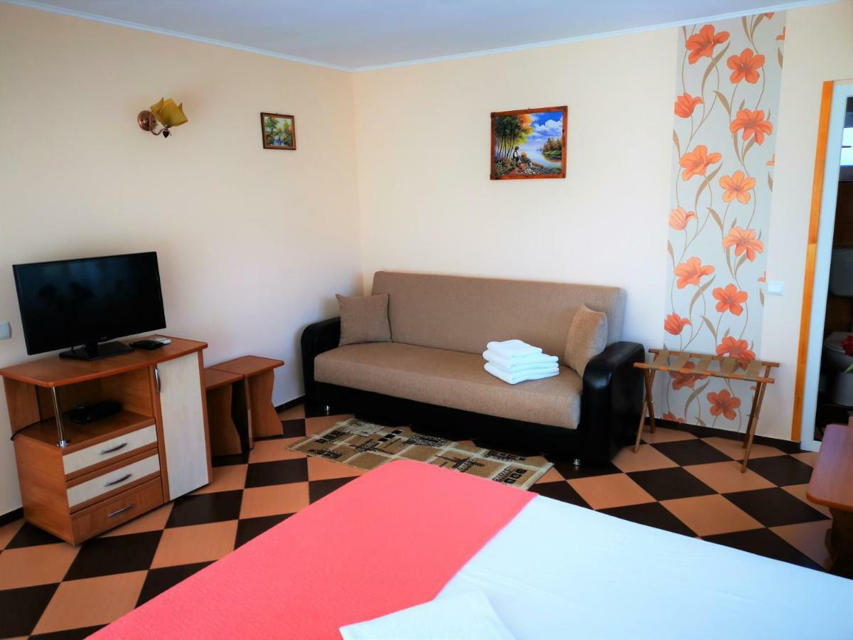 Casa Nelu Pescaru Hotell Mahmudia Exteriör bild